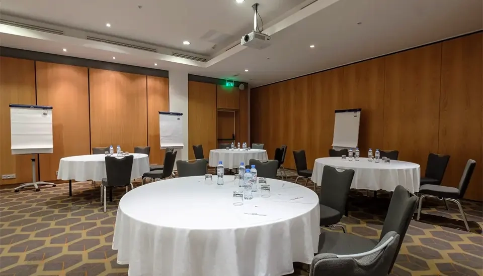 هالیدی این مسکو تاجانسکی مسکو